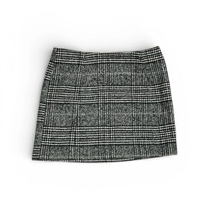 Forever21 Vintage Plaid Gray and Black Skirt Large Women’s.